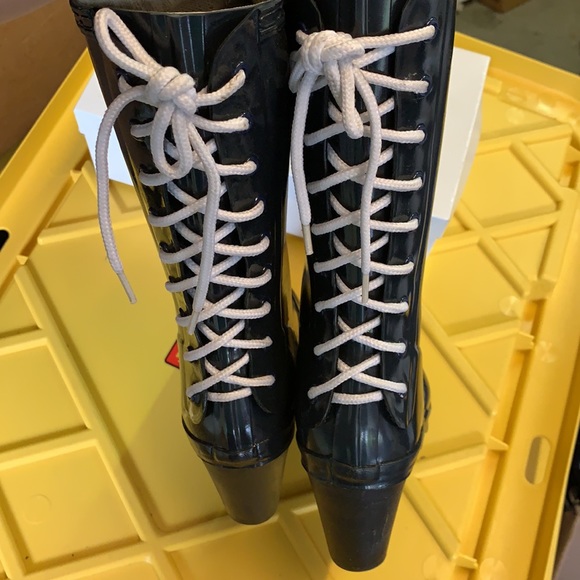 Hunter rain boots - Picture 2 of 5